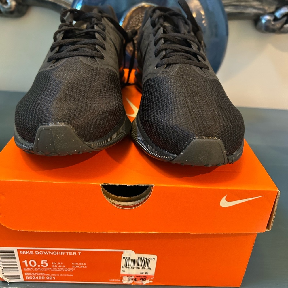 Nike Downshifter 7 Black Running Shoes